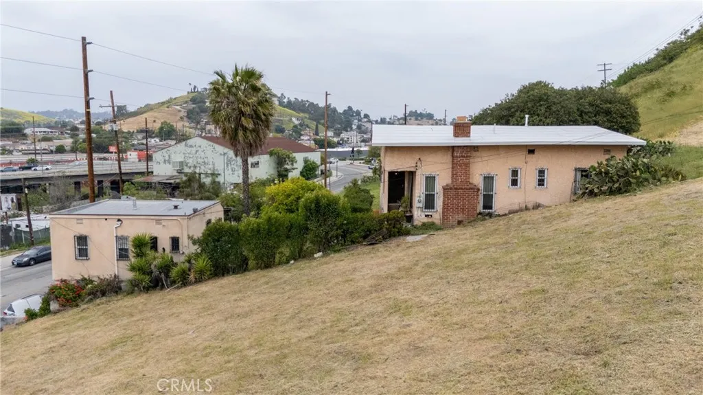 1972 N Marianna Avenue, Los Angeles, California 90032 home-pic-10